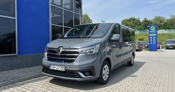 Wypożycz samochód Renault Trafic 2022  2.0 dCi